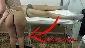 Maid Masseuse involving Beamy Tushy let me Lift her Dress & Fingered her Pussy While she Massaged my Dick !